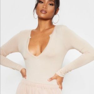 BEIGE PLUNGE BODYSUIT